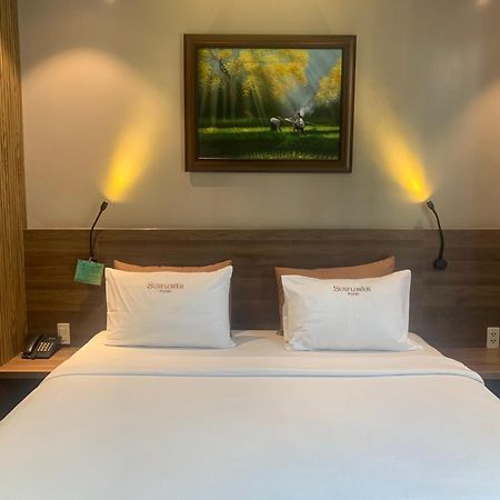 Sunflower Luxury Hotel Cidade de Ho Chi Minh Exterior foto