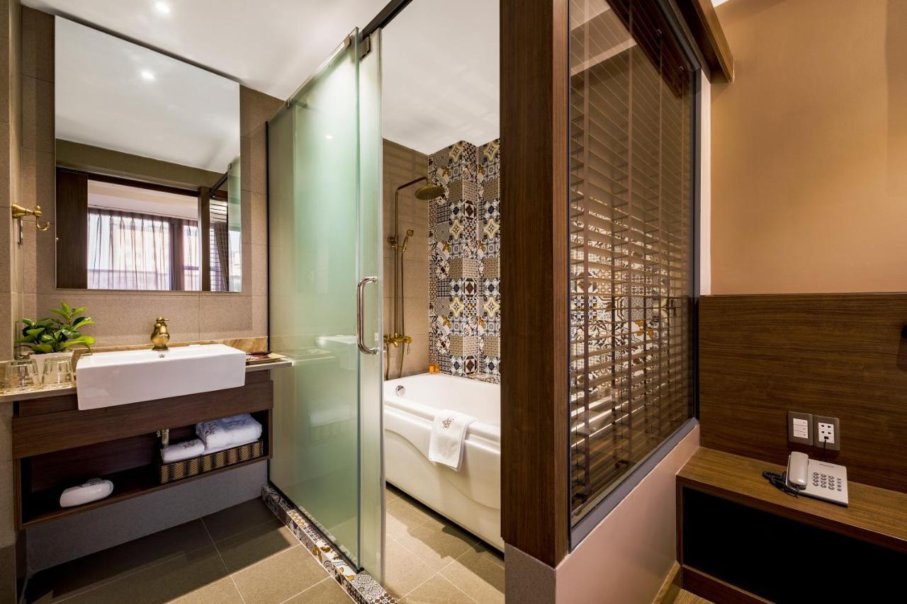 Sunflower Luxury Hotel Cidade de Ho Chi Minh Exterior foto